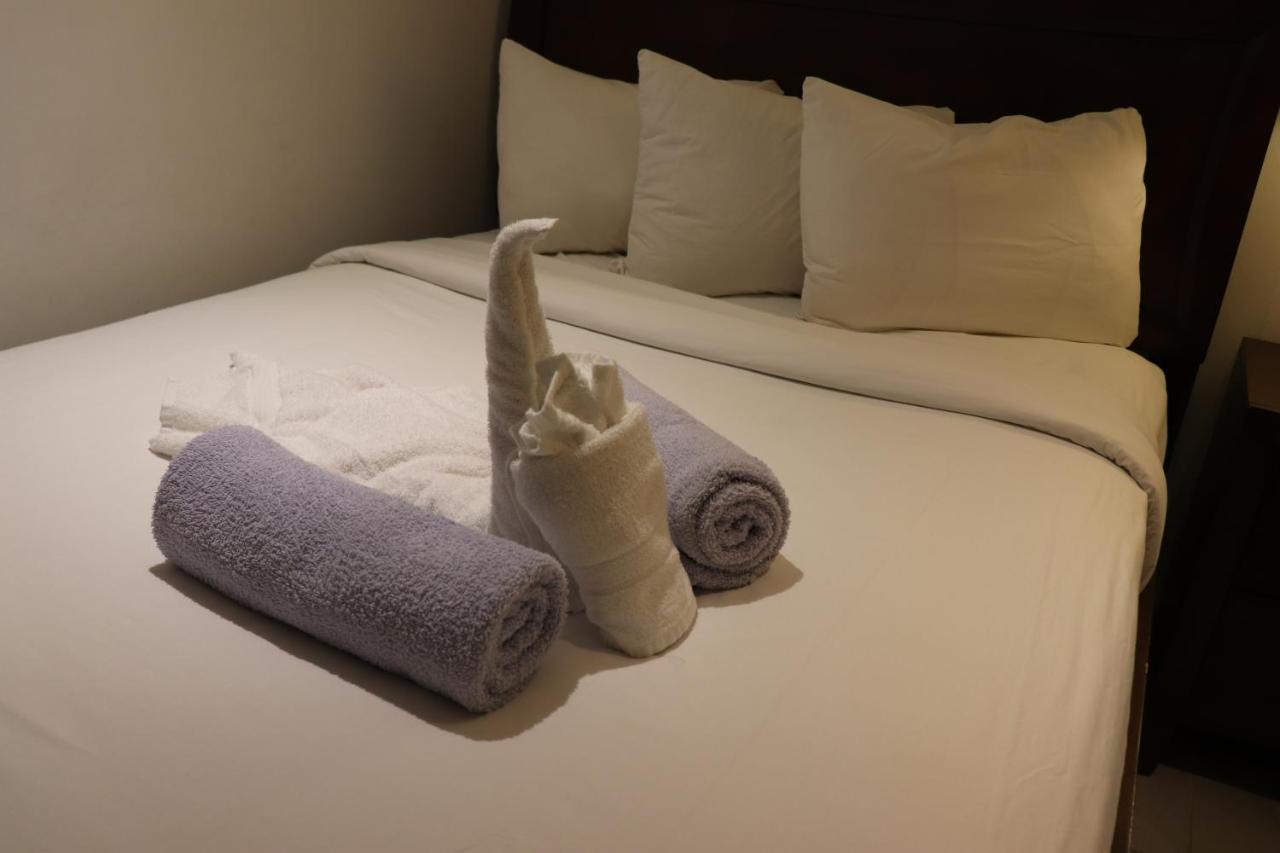 On Hollywood Beach - Affordable Two Bedrooms Sleeps 6 With Two Bathrooms Dania Beach Εξωτερικό φωτογραφία