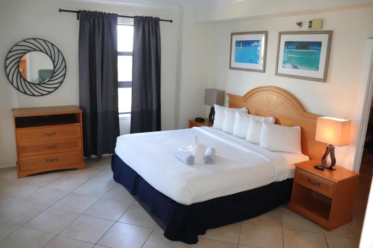 On Hollywood Beach - Affordable Two Bedrooms Sleeps 6 With Two Bathrooms Dania Beach Εξωτερικό φωτογραφία