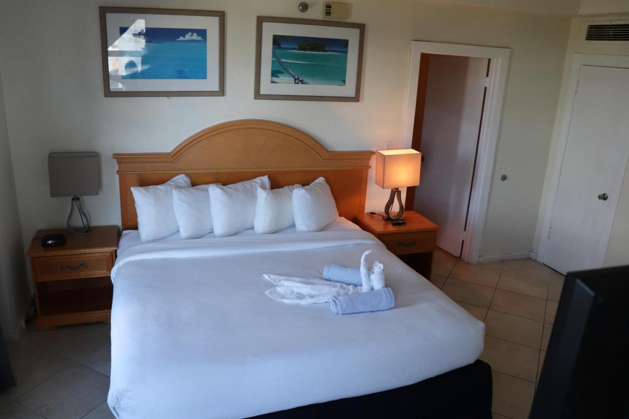 On Hollywood Beach - Affordable Two Bedrooms Sleeps 6 With Two Bathrooms Dania Beach Εξωτερικό φωτογραφία